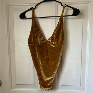 Gold Velvet Bodysuit from CDMX